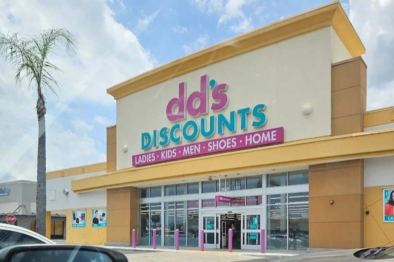 Professional photo of West Hialeah Shopping Center Castle Estates, Hialeah, FL 33012 Exterior of a retail shopping center during the day Castle Estates, Hialeah, FL 33012